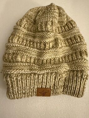 Beanie Tail Messy Bun Hat Knit Ponytail Beanie - Tan/Taupe